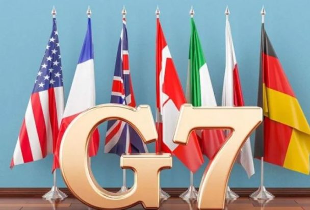 g7