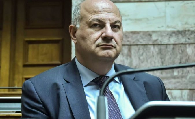 Κώστας Τσιάρας