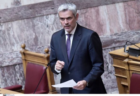 Κώστας Καραγκούνης