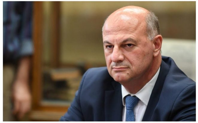 Κώστας Τσιάρας