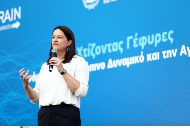 Νίκη Κεραμέως