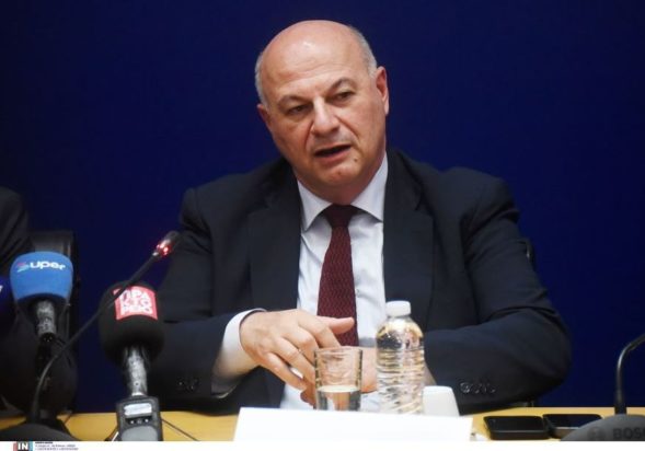 Κώστας Τσιάρας