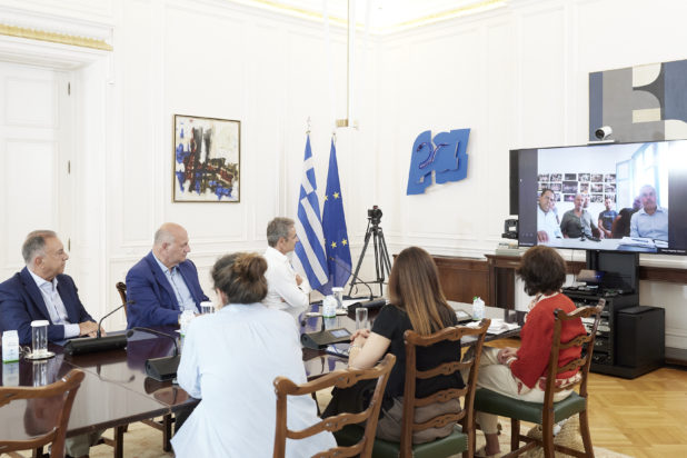 Κυριάκος Μητσοτάκης τηλεδιάσκεψη με τον Δήμαρχο Αμοργού