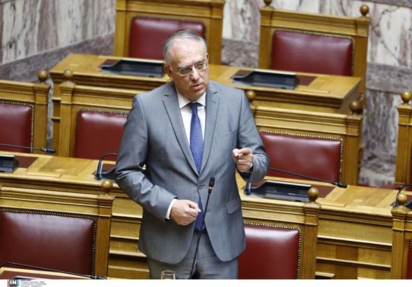 Τάκης Θεοδωρικάκος
