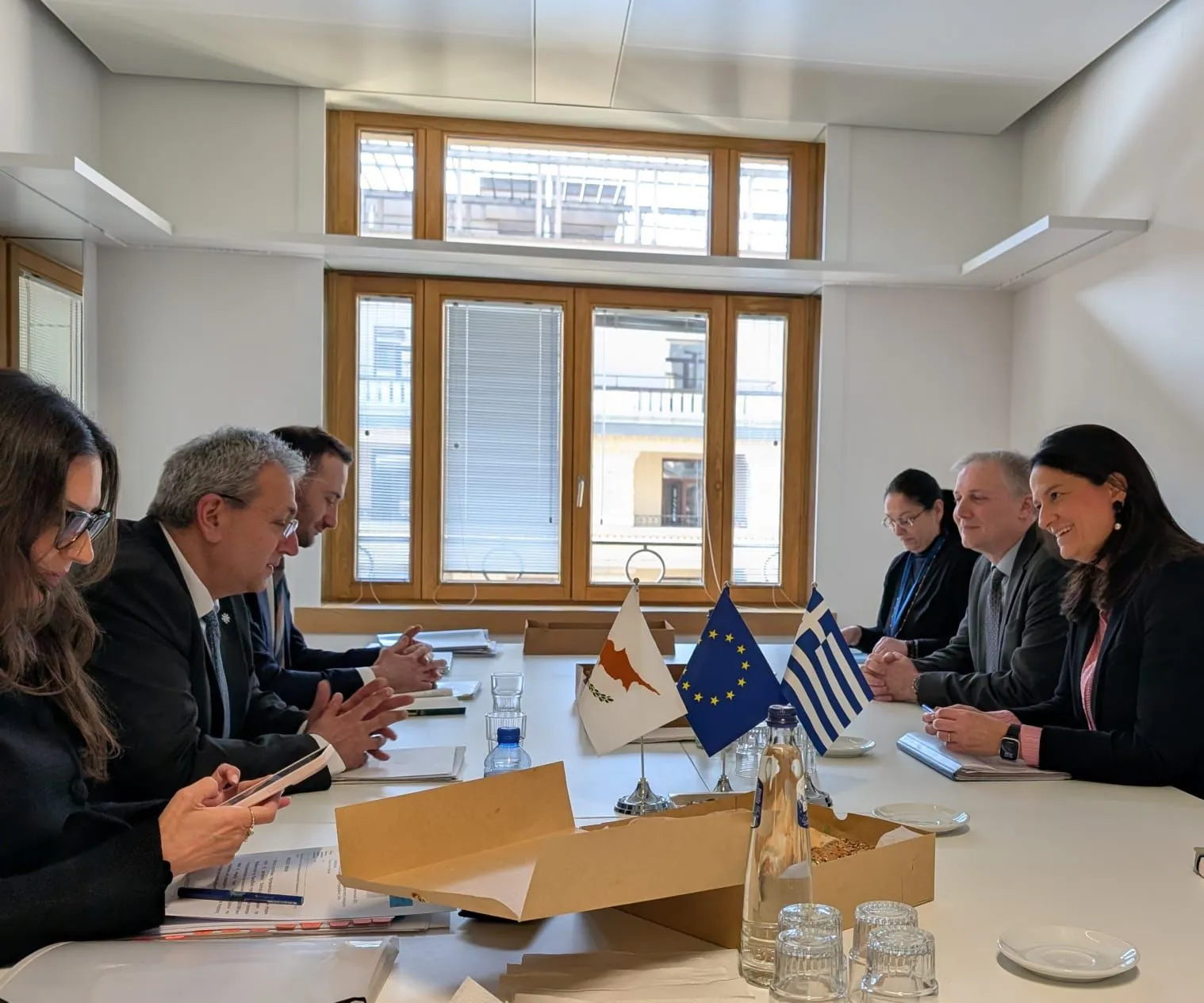 Υπουργείο Εργασίας: Οι 3 άξονες για την αξιοποίηση της Τεχνητής Νοημοσύνης υπέρ των εργαζομένων