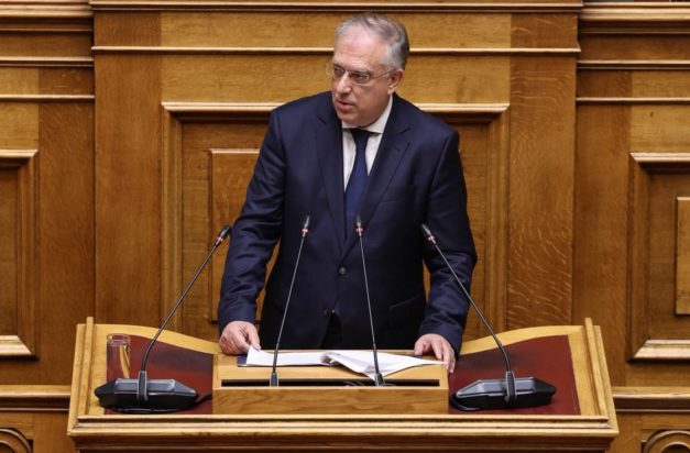 Τάκης Θεοδωρικάκος