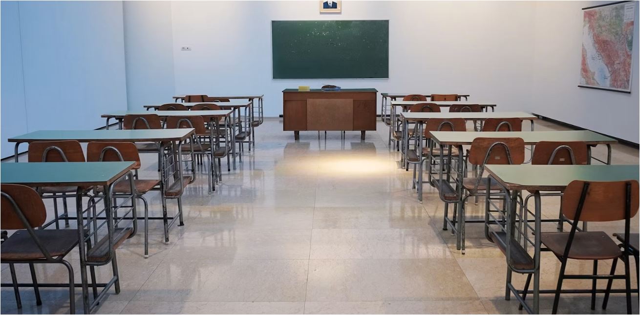 φροντιστήρια