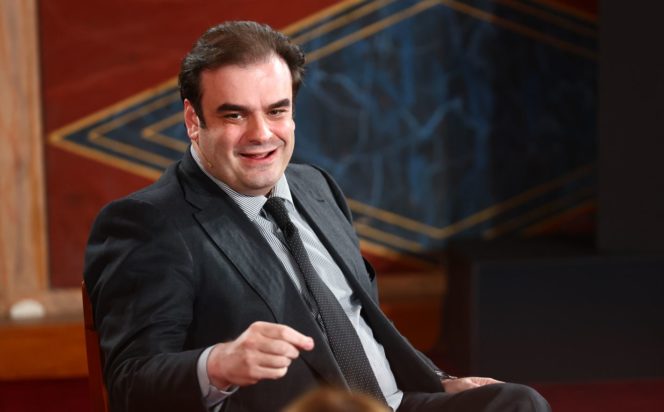 Πιερρακάκης: Η εποχή του φθηνού και άφθονου κεφαλαίου έχει παρέλθει – Τι είπε για το δημοσιονομικό πλαίσιο της Ευρώπης