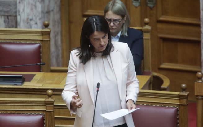 Νίκη Κεραμέως