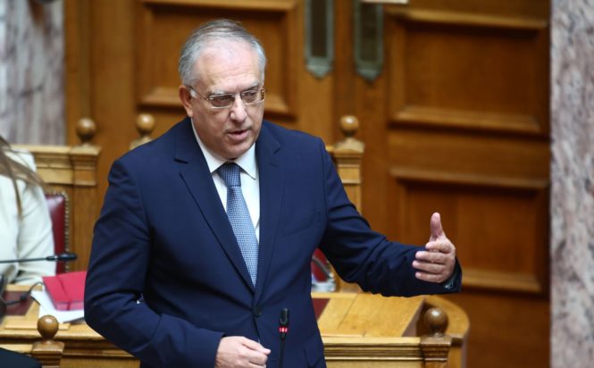 Τάκης Θεοδωρικάκος